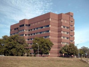 (A mental health hospital in Michigan: http://www.mhweb.org/wayne/reuther.htm. Not quite the idyllic image so often seen in media.)